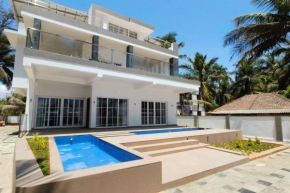 Sunset Bay Beach Villa